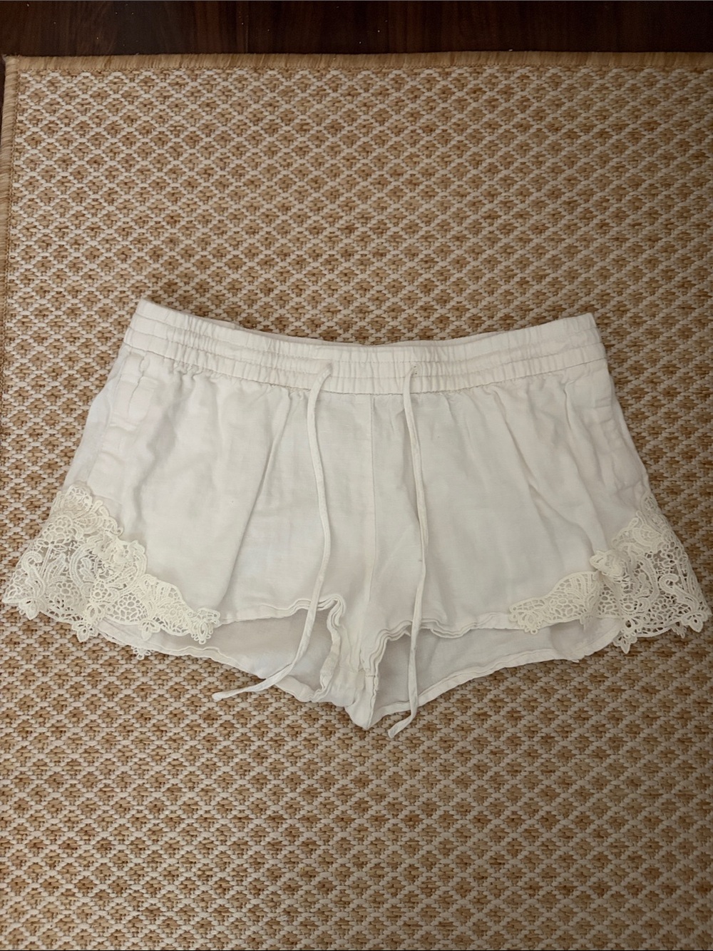 Lace-Trim Women’s Sleep Shorts - Cream
